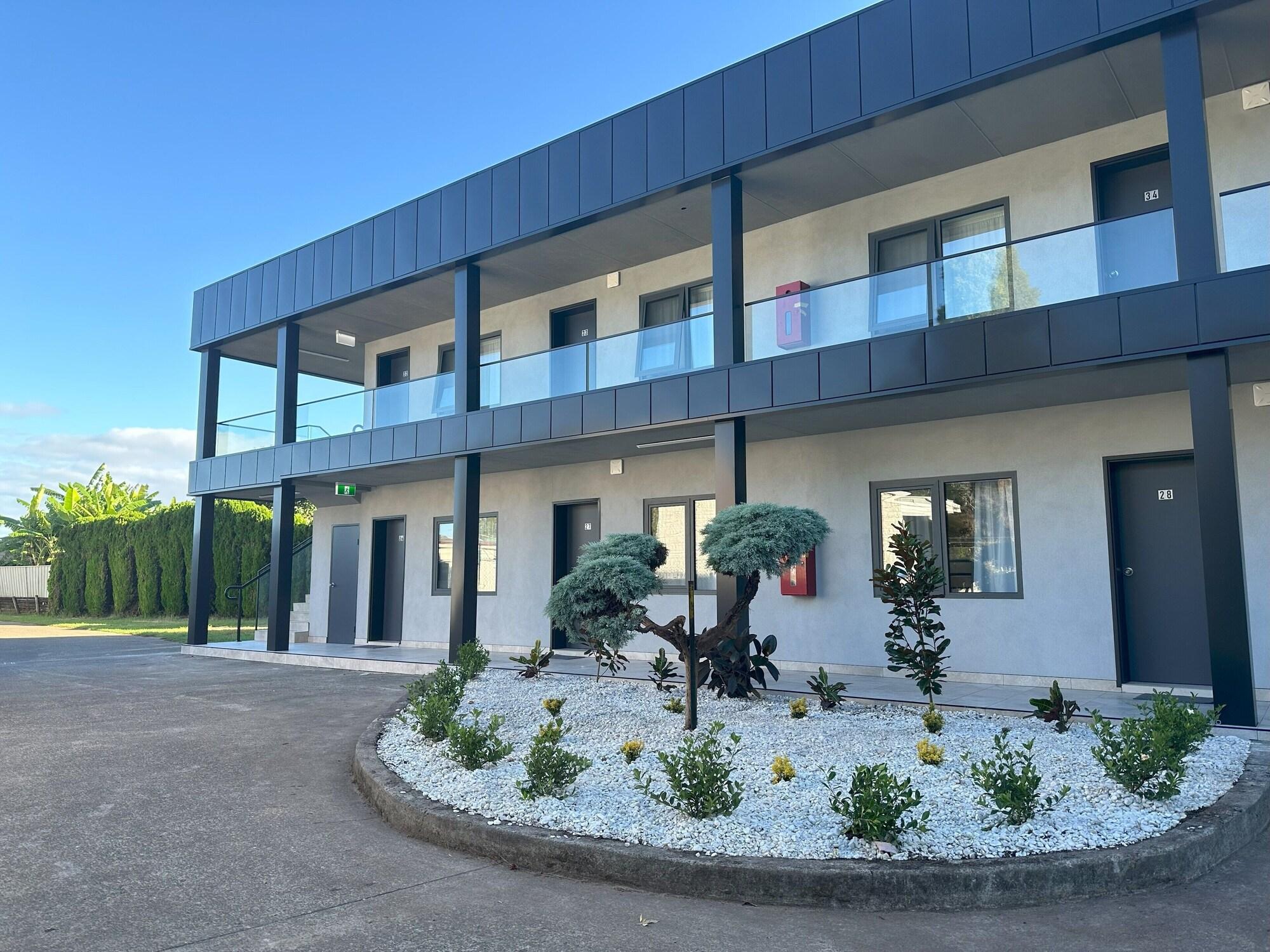 Varios Jolly Knight Motel