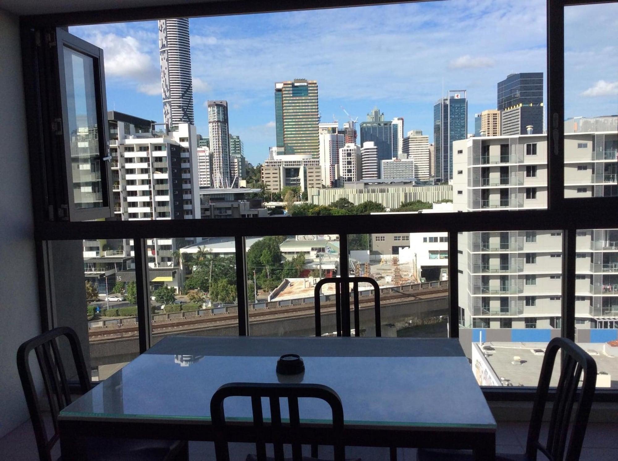 Restaurant Morgan Suites