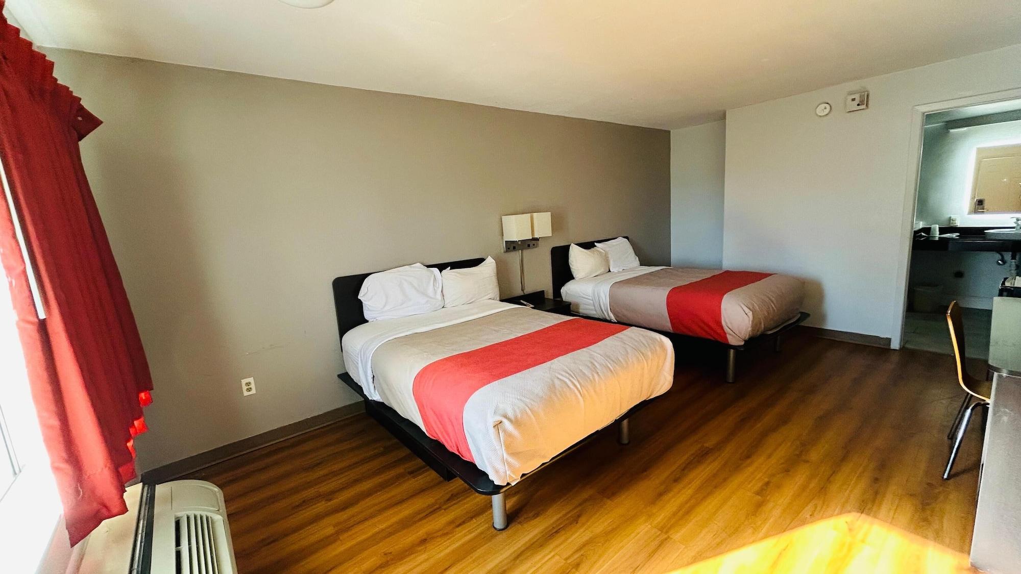 Habitación Super 7 Inn Tupelo