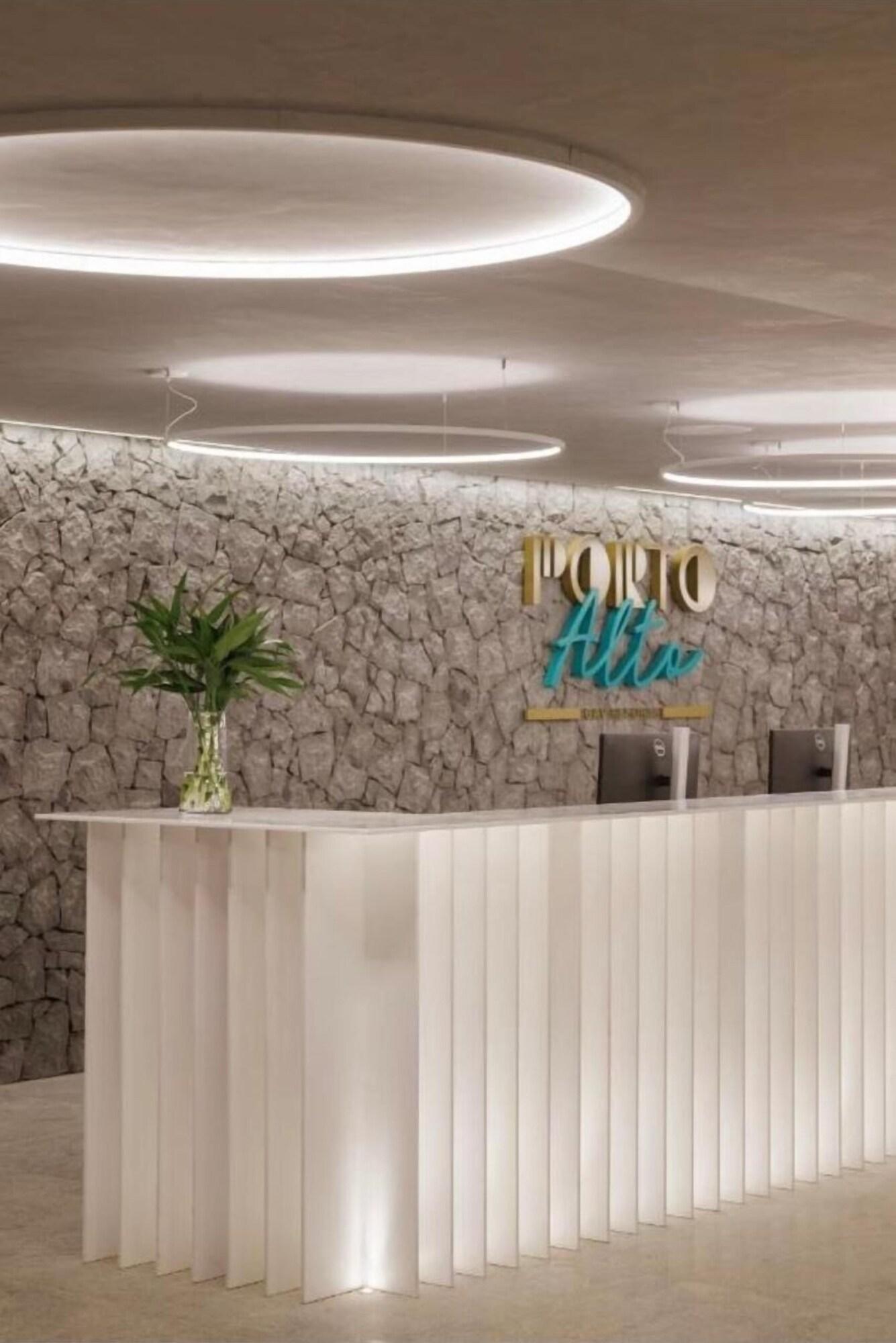 Vista Lobby Gav Porto Alto resorts