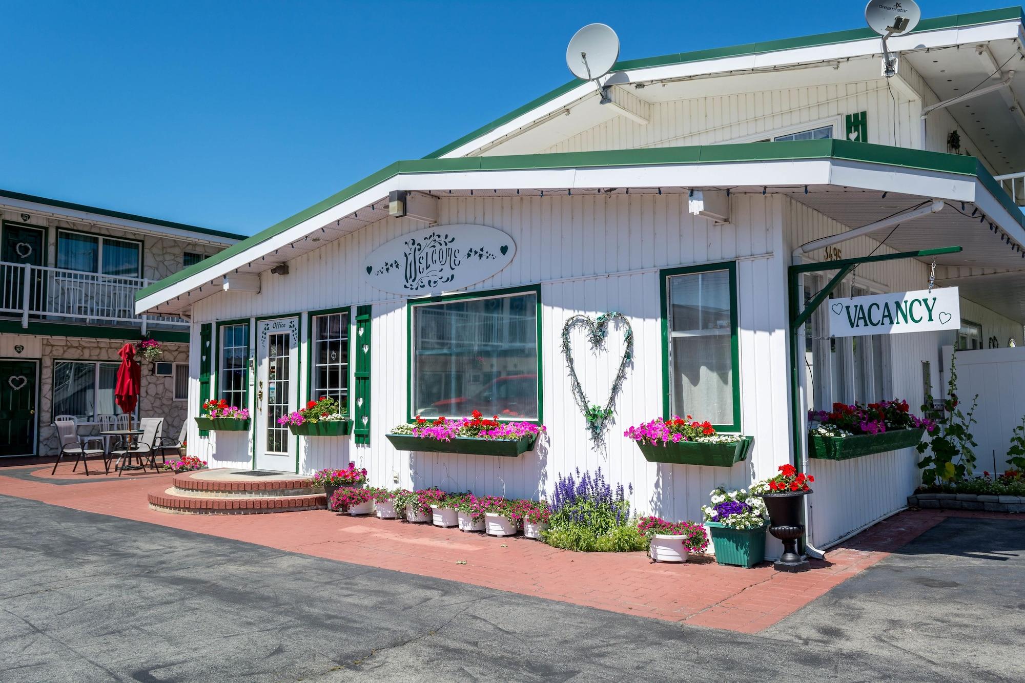 Vista Exterior Empire Motel