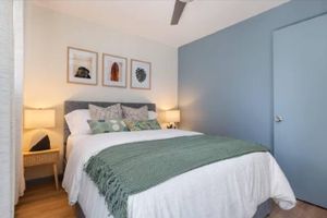 Alquiler Vacacional - Fabulous Renovated Honolulu Loft with A/C