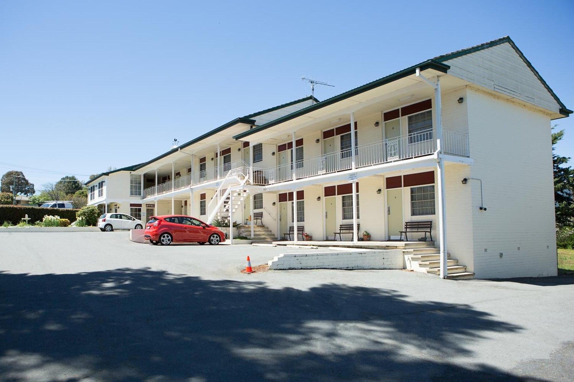 Vista Exterior Colonial Lodge Motor Inn Yass