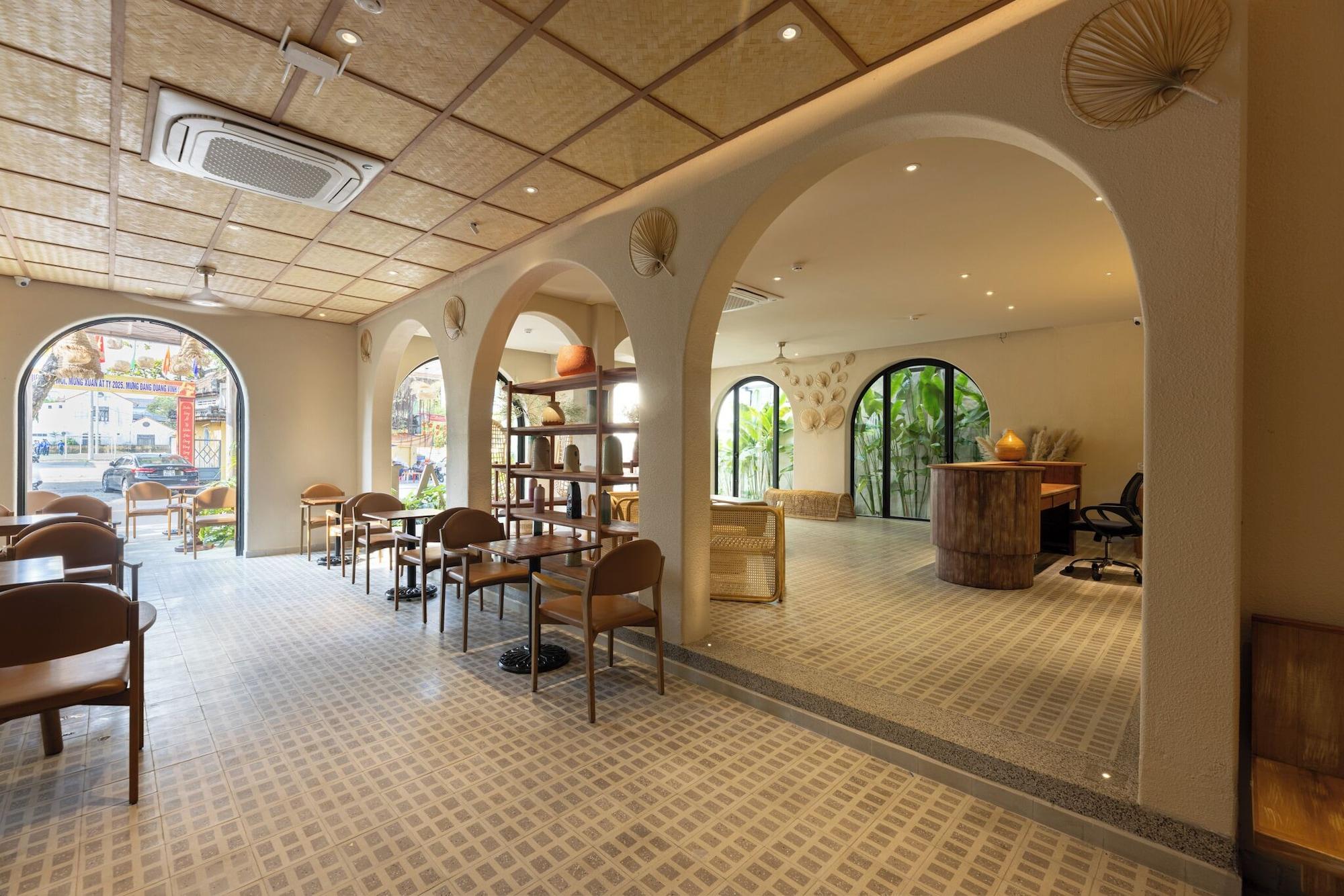 Restaurant Vaia Hoi An Boutique Hotel