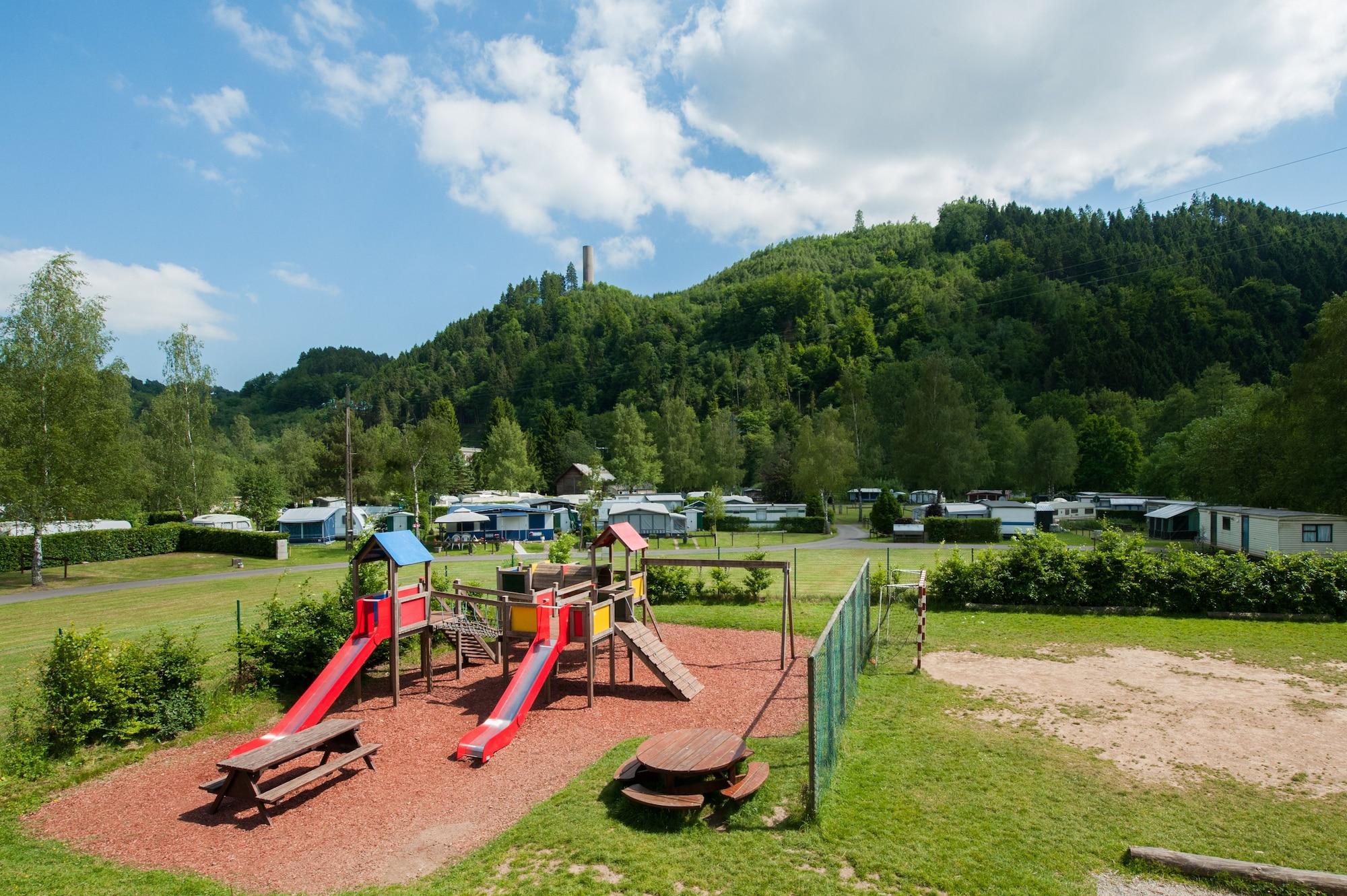 Instalaciones Recreativas Malmedy Youth Hostel