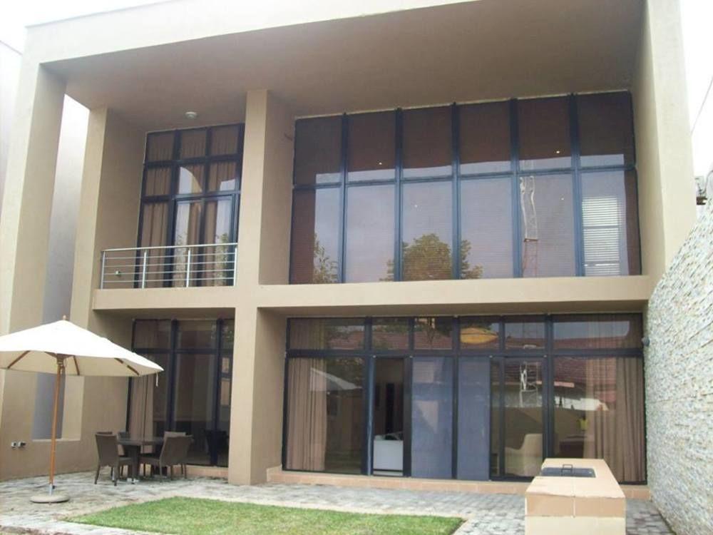 Vista Exterior Roma-Place