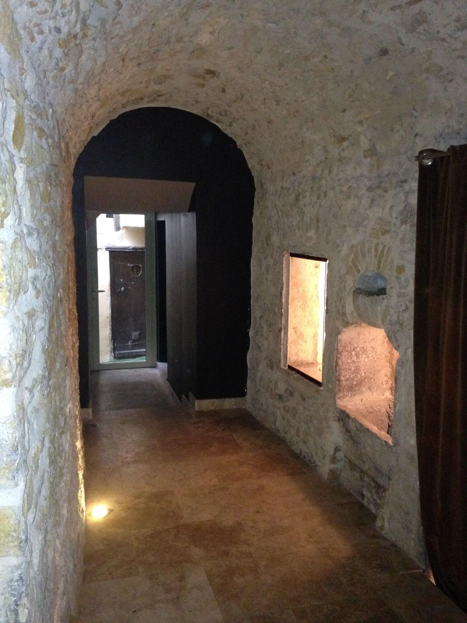 Vista Lobby Le Gourguillon