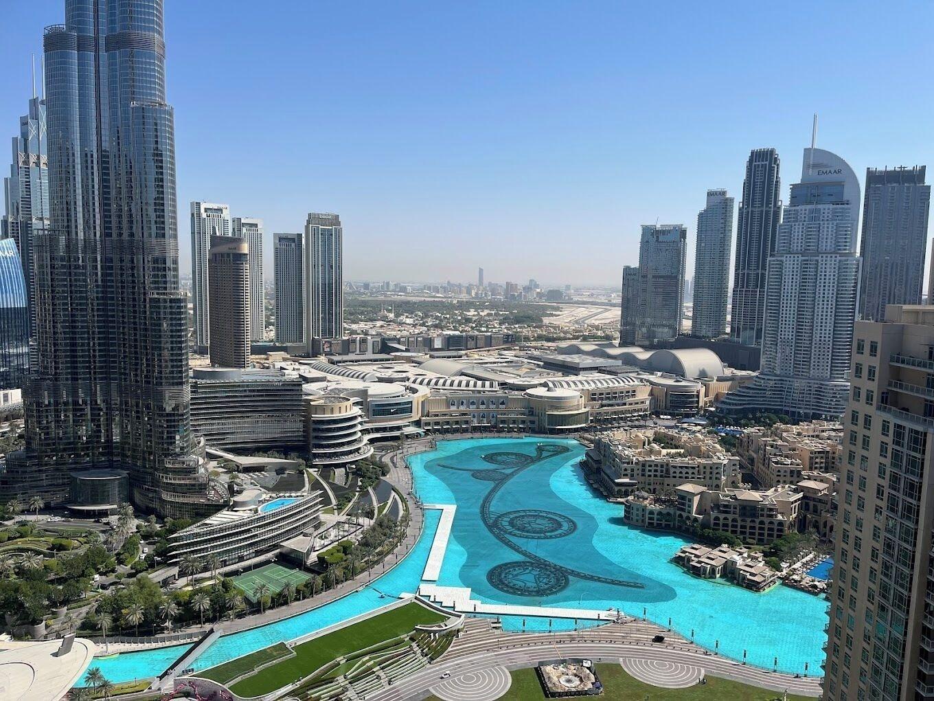 Vista Exterior Khalifa Holiday's