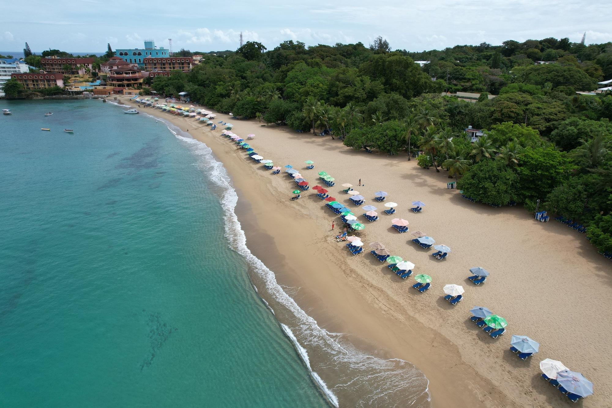 Playa Hotel Voramar Sosua - Henk Prakken