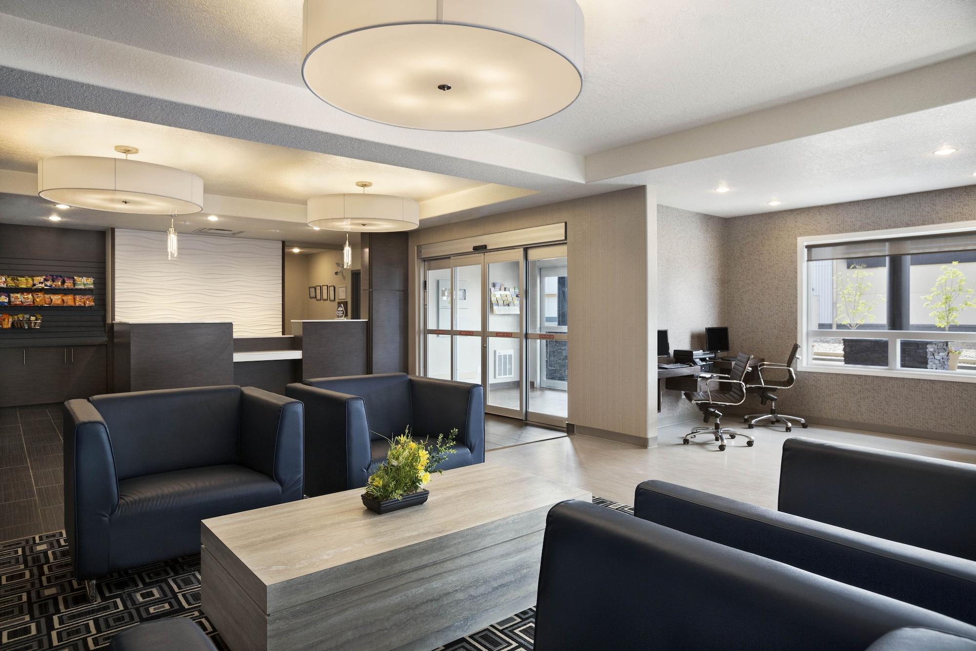 Vista Lobby Days Inn & Suites by Wyndham Yorkton