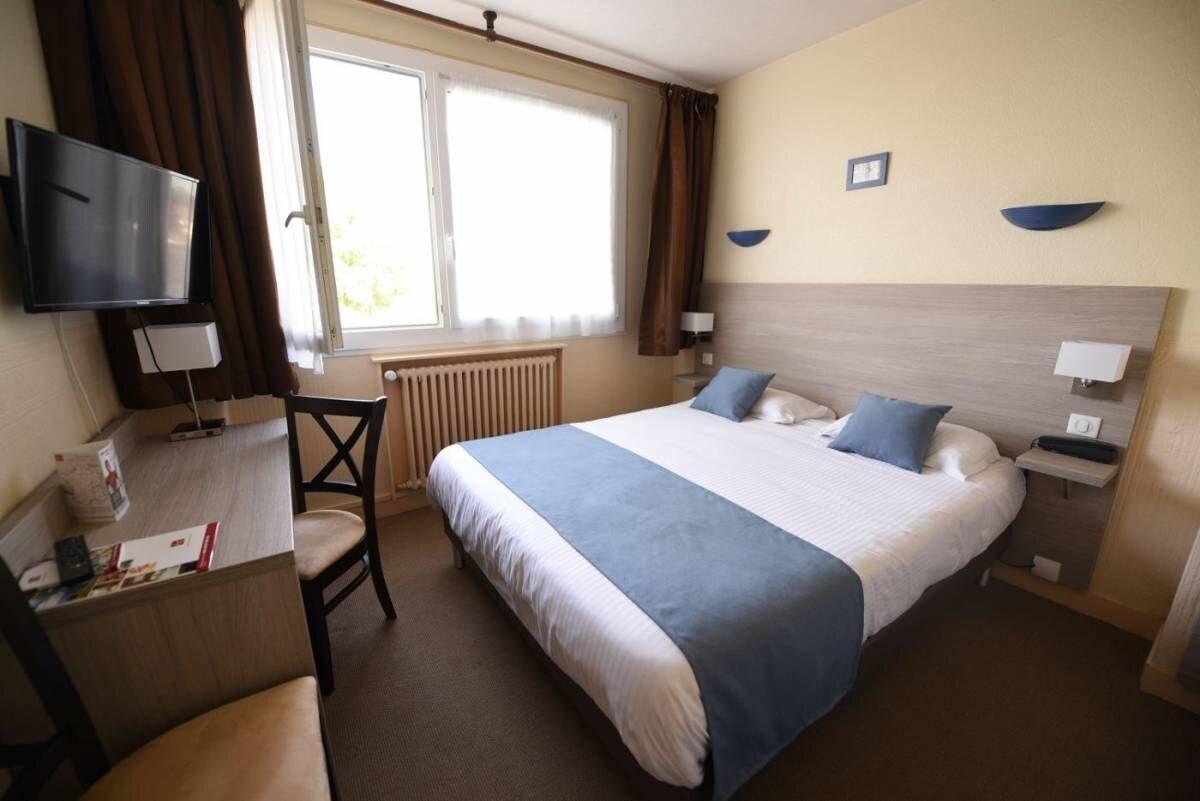 Varios Hotel Continental - Contact Hotel