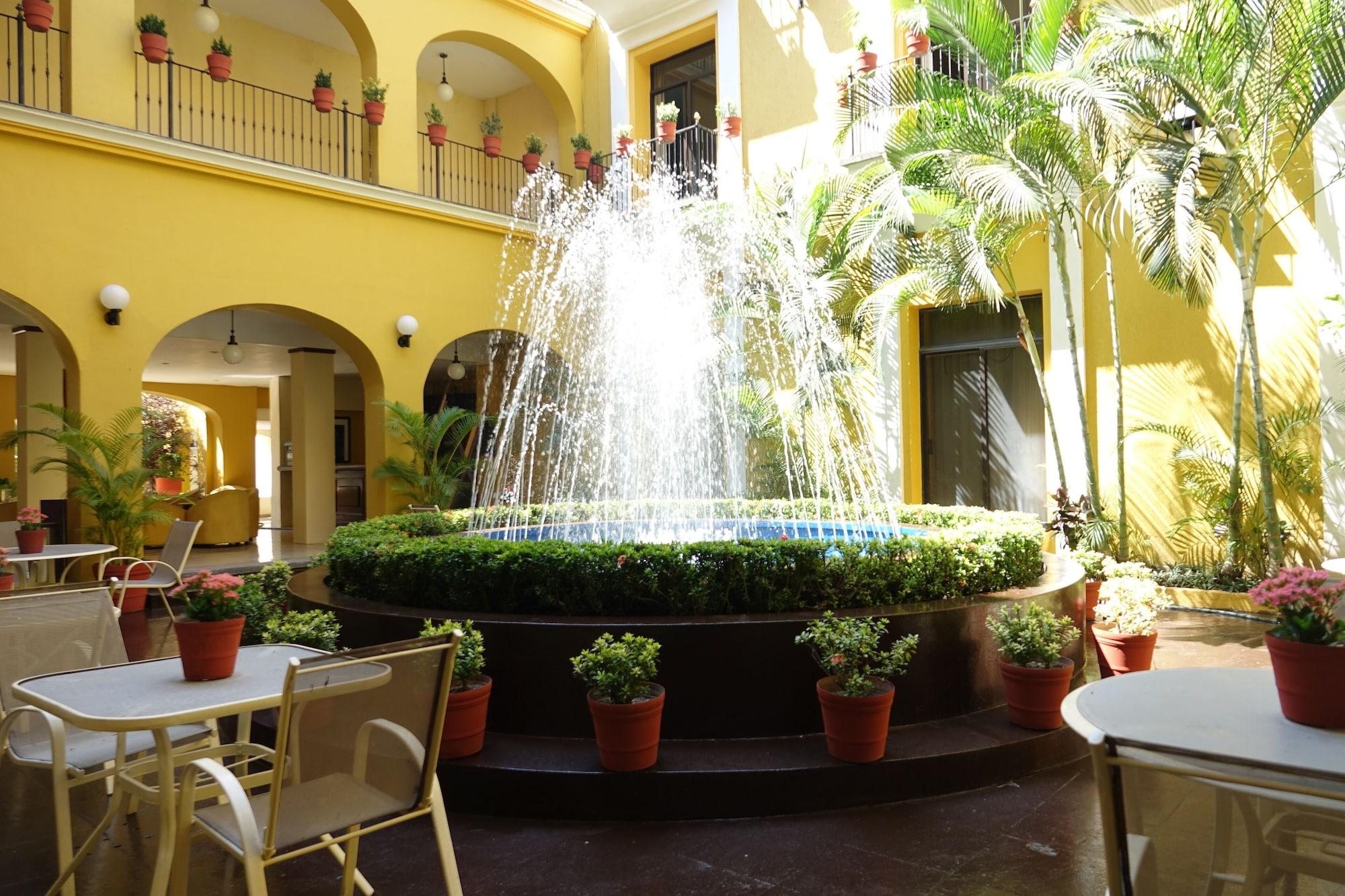 Equipamiento de Habitación Hotel América Colima