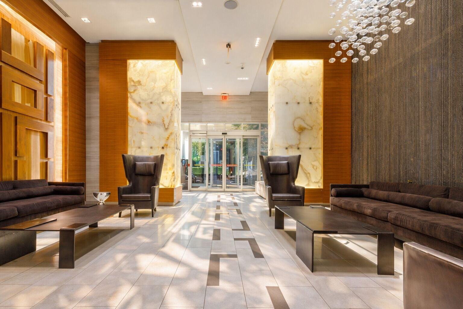 Vista Lobby The Ellison Suites - Downtown Toronto