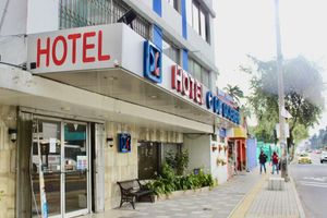 Alojamiento - Hotel 6 de Diciembre