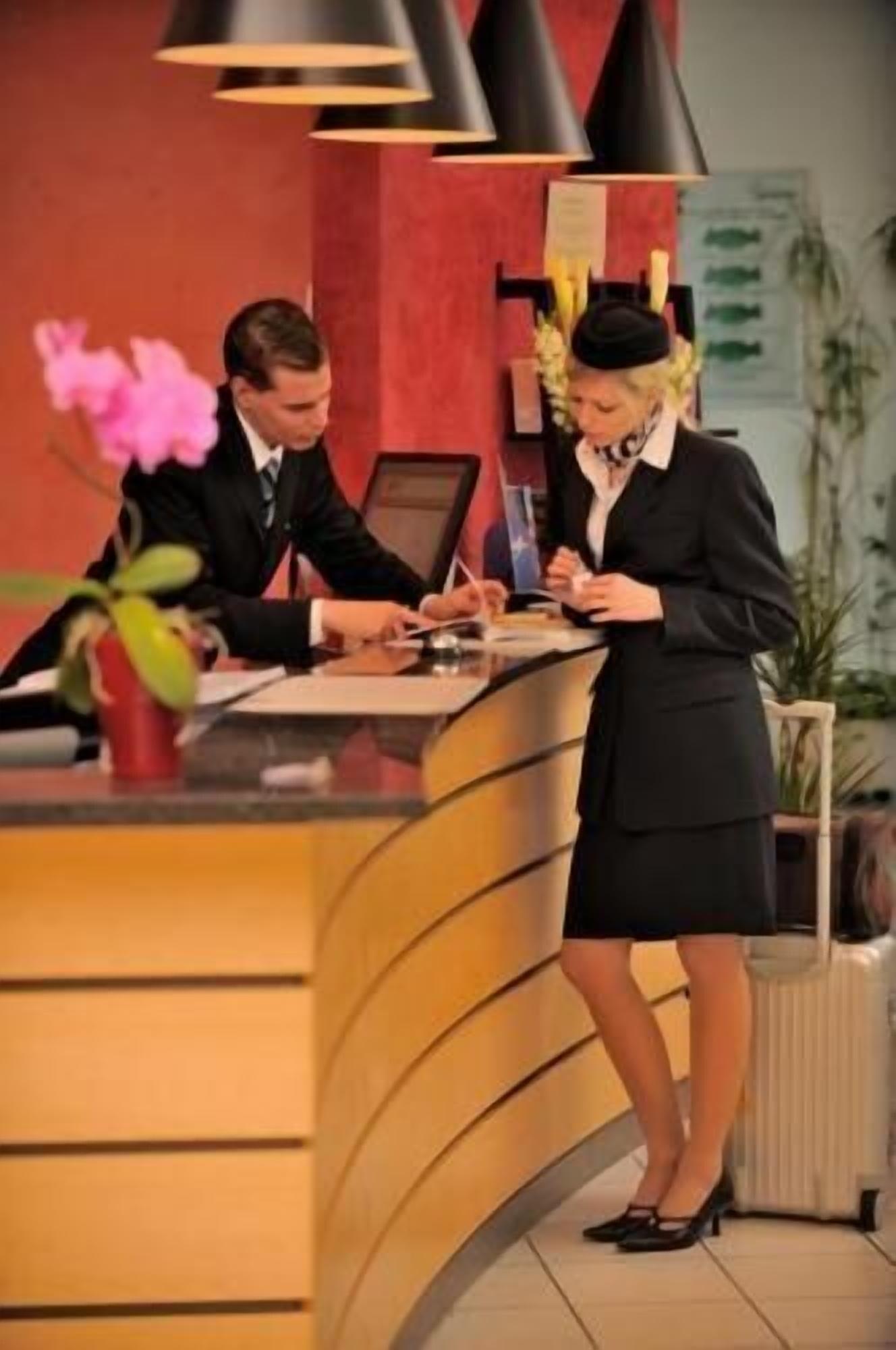 Vista Lobby Euro Park Hotel Hennef