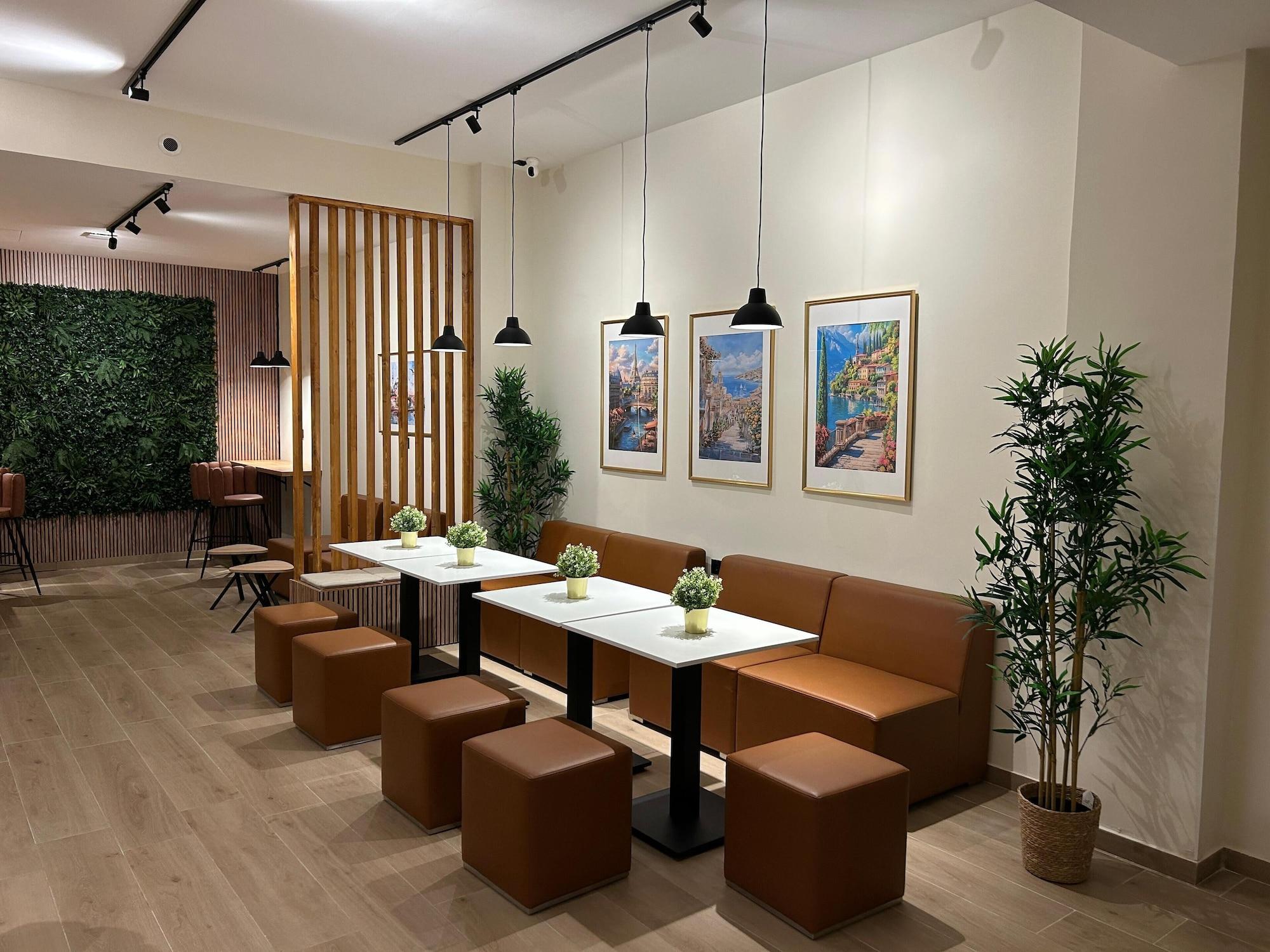 Vista Lobby ALMA one