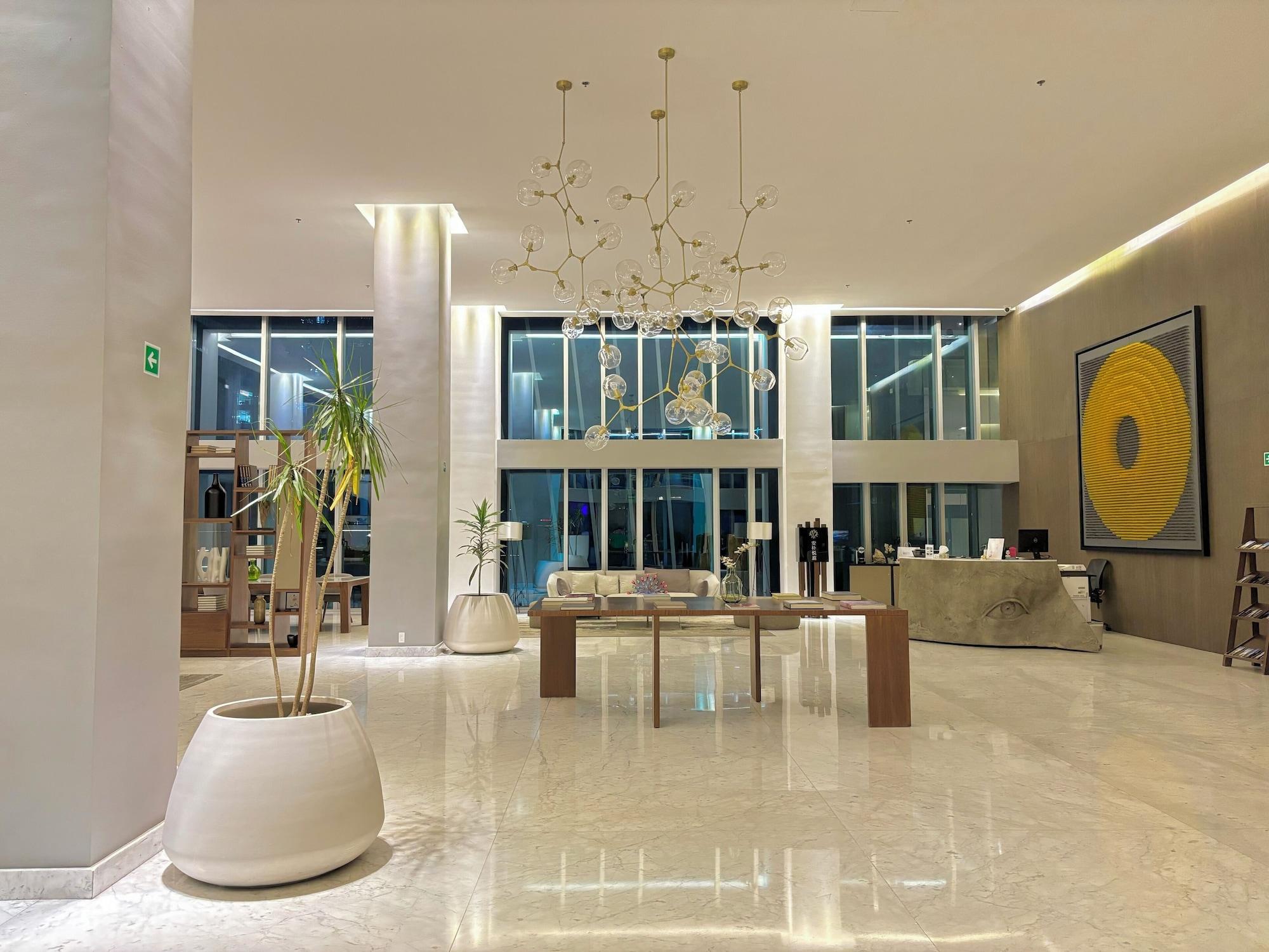 Vista Lobby Paradox Santa Fe