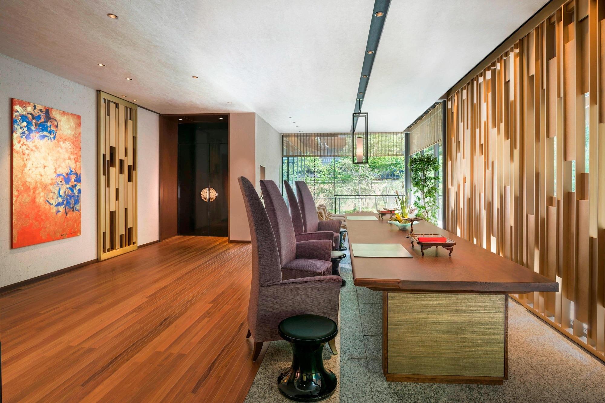 Vista Lobby Suiran, A Luxury Collection Hotel, Kyoto