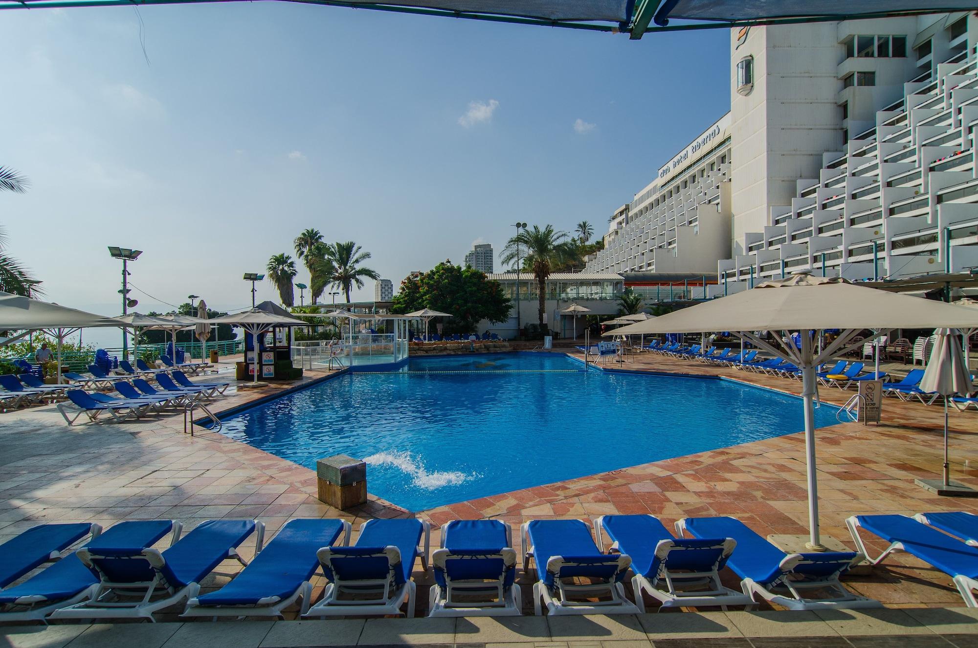 Vista Piscina Club Hotel Tiberias