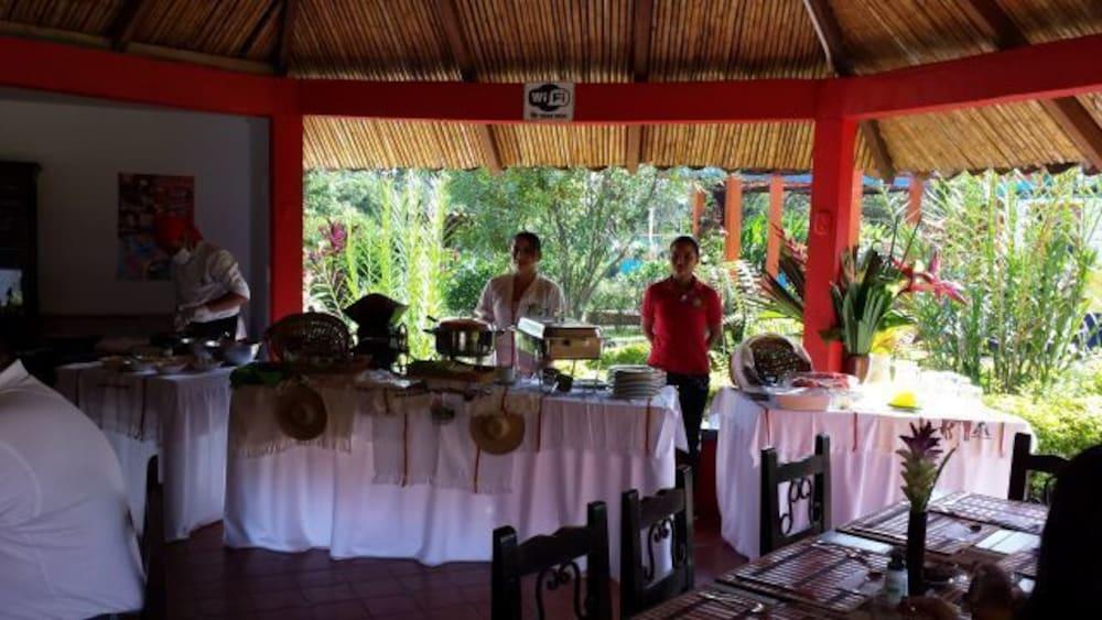 Restaurant Finca Hotel La Tata