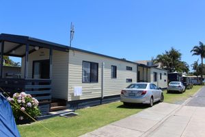 Alojamiento - Golden Terrace Holiday Park