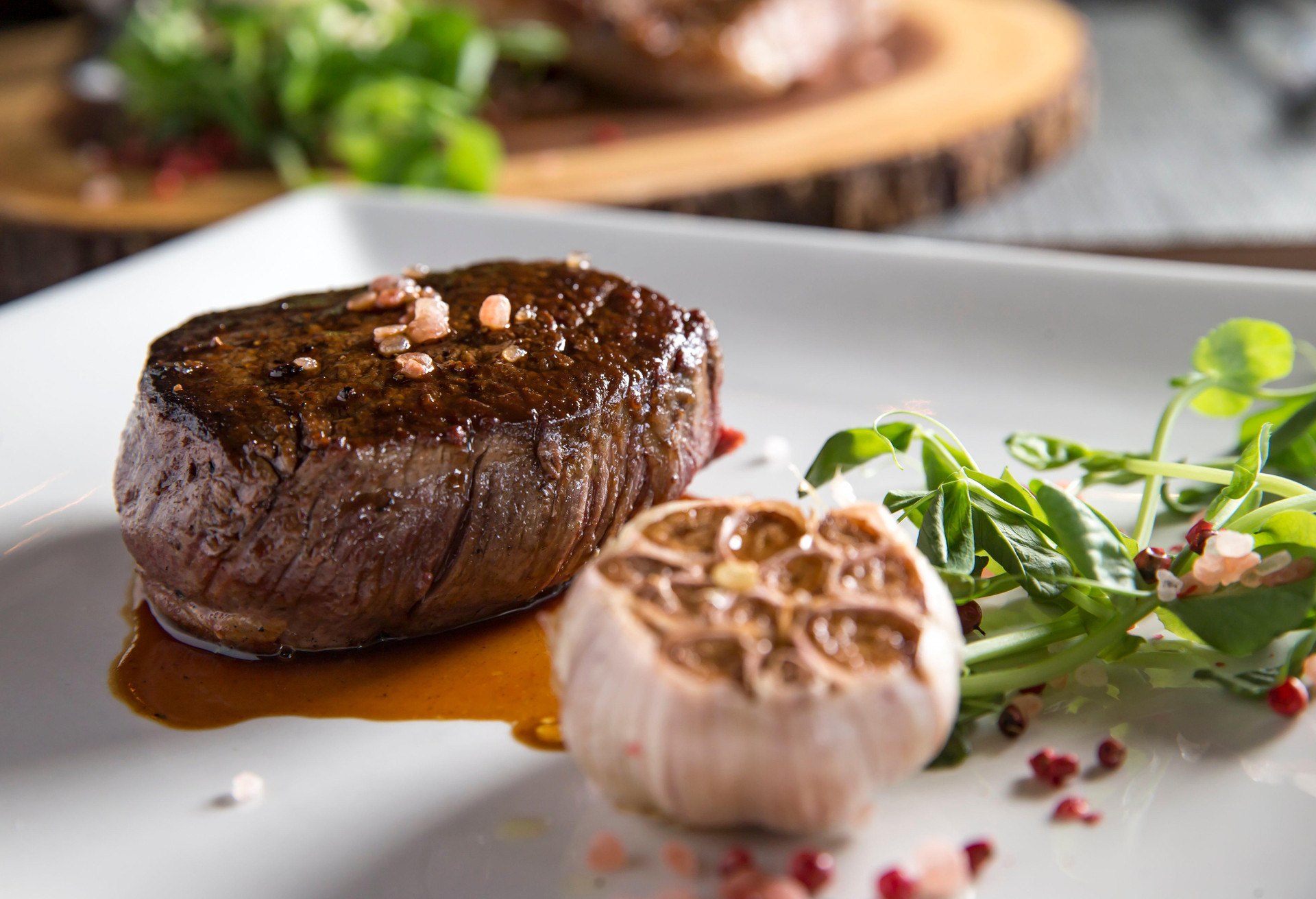 Restaurant Crowne Plaza Niagara Falls Fallsview by IHG