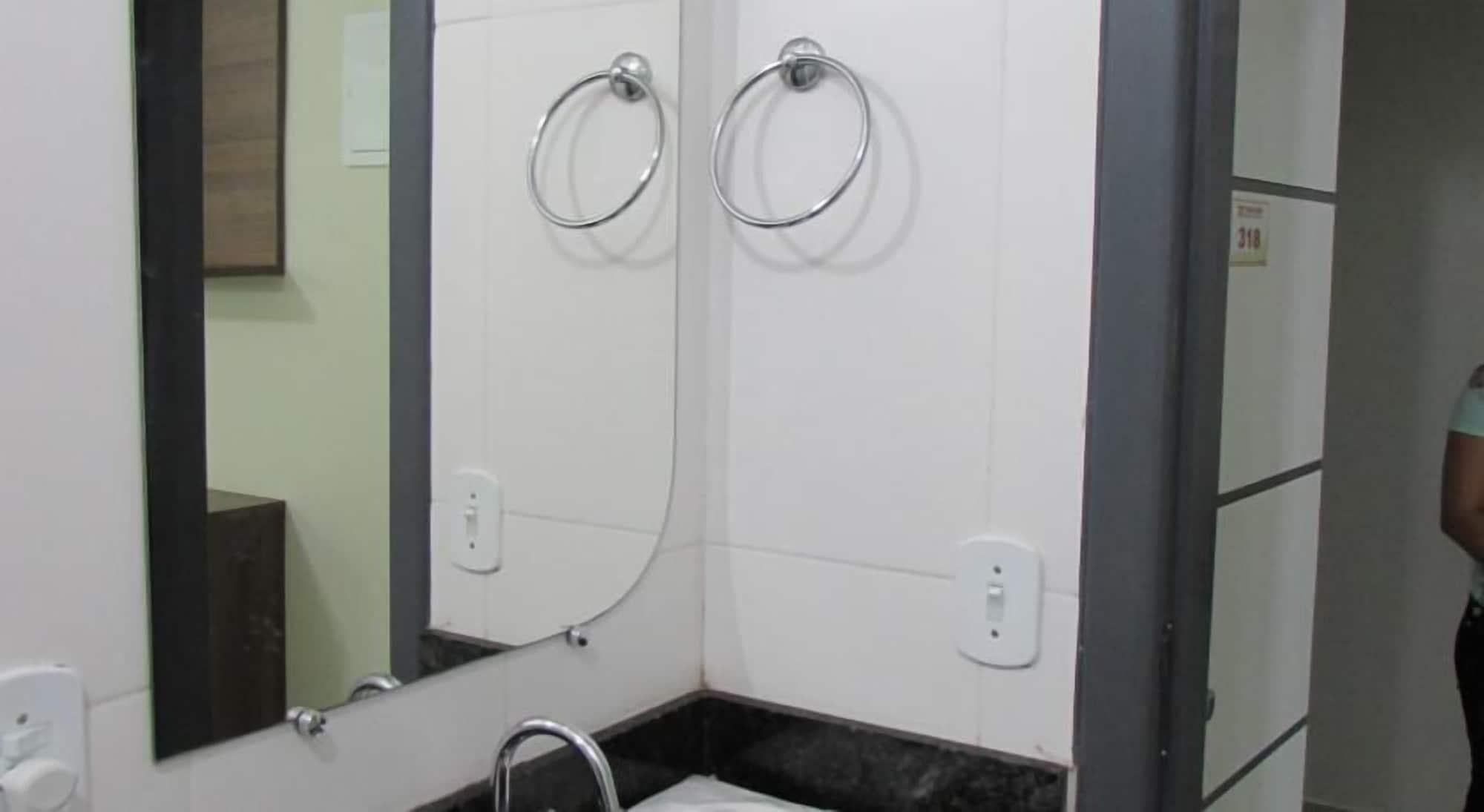 Equipamiento de Habitación Tapajós Center Hotel