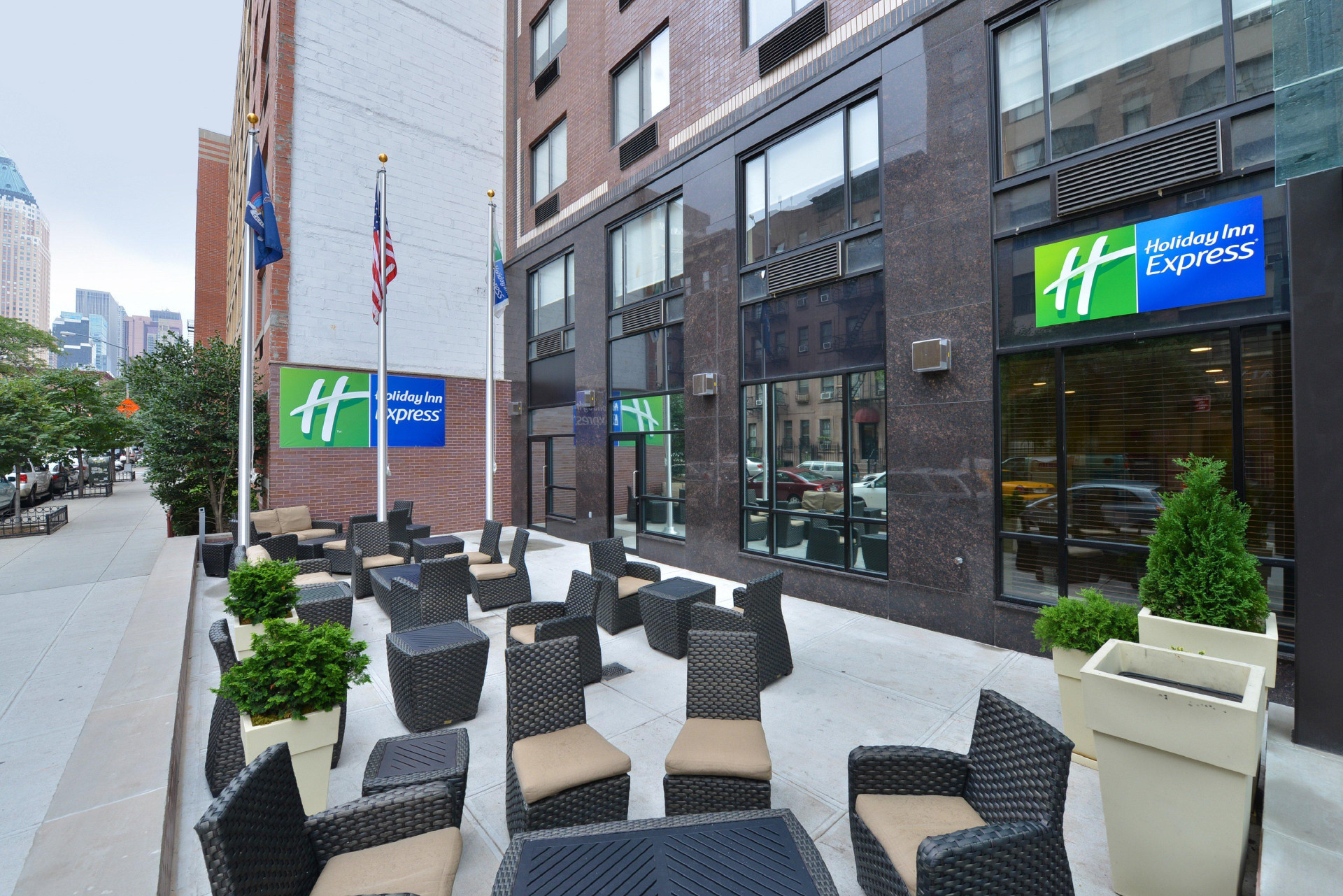 Vista Lobby Holiday Inn Express New York - Manhattan West Side by IHG