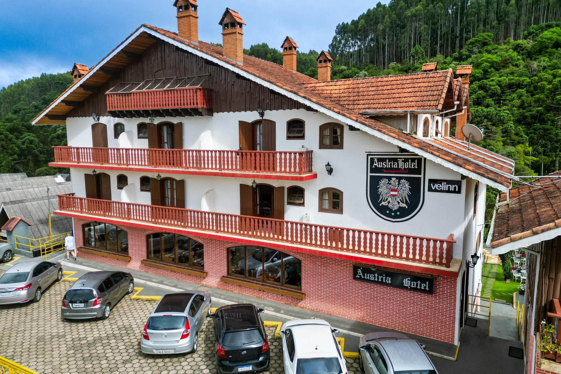 Vista Exterior VELINN Austria Hotel