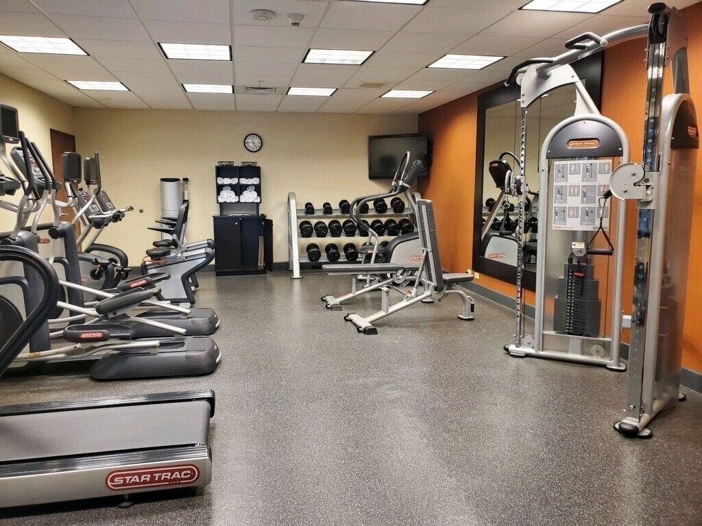 Gimnasio Hampton Inn & Suites Craig