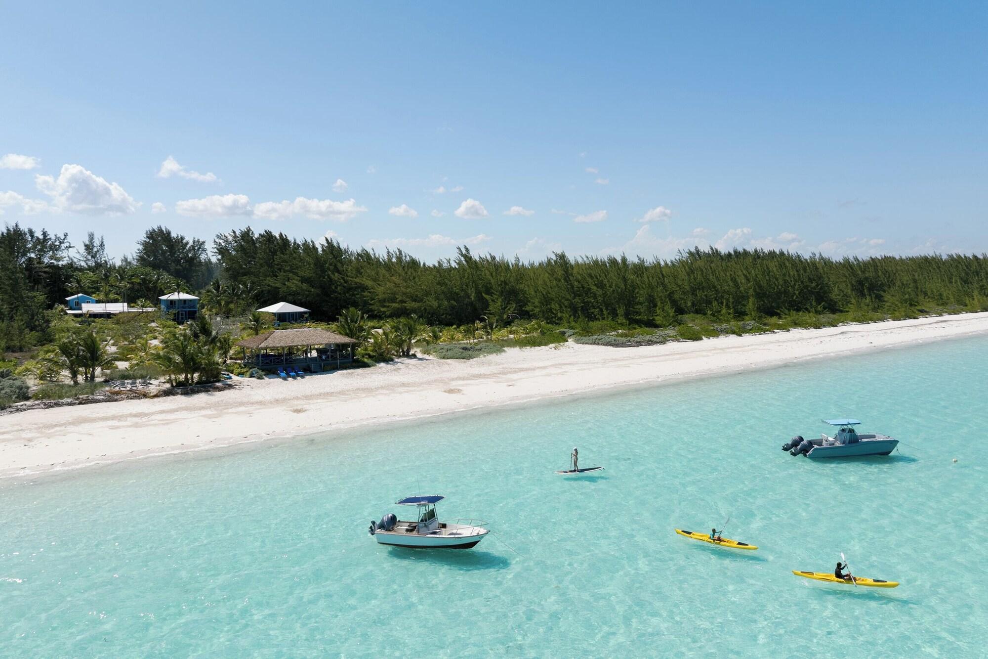 Varios Andros Beach Club