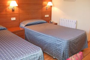 Alojamiento - Hotel Entresierras