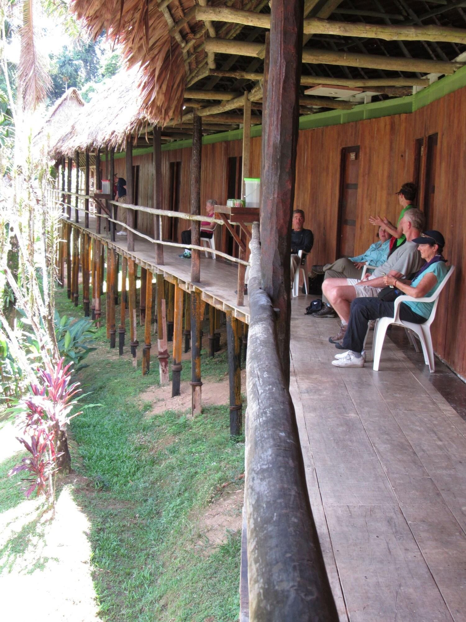 Varios Explorama Lodge