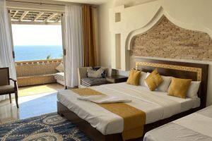 Renta temporal - Lux Suites Eden Seafront Apartments