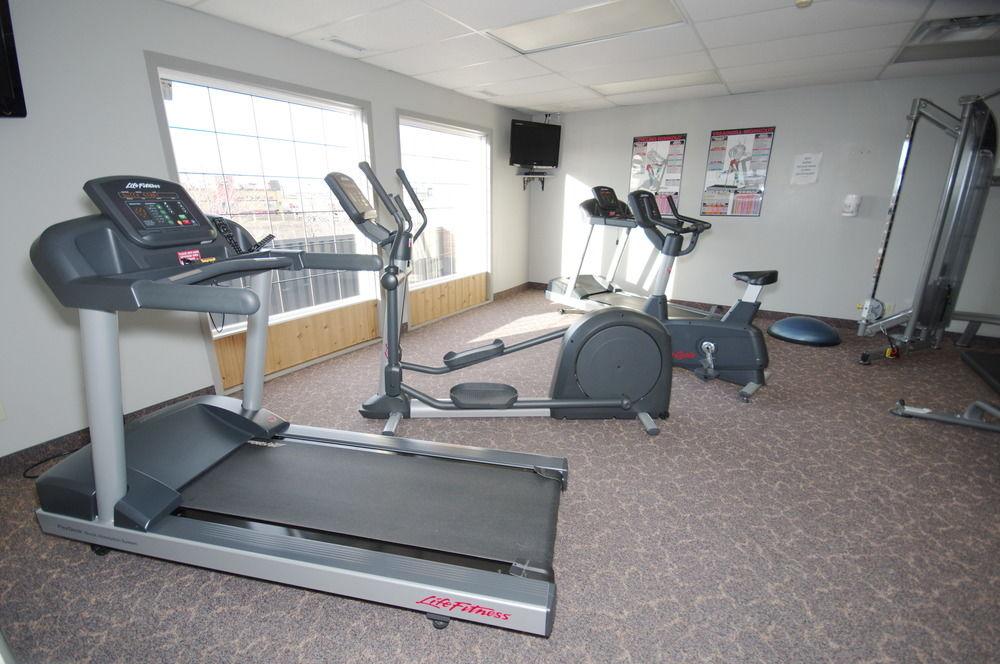 Gimnasio Stanford Hotels and Resort
