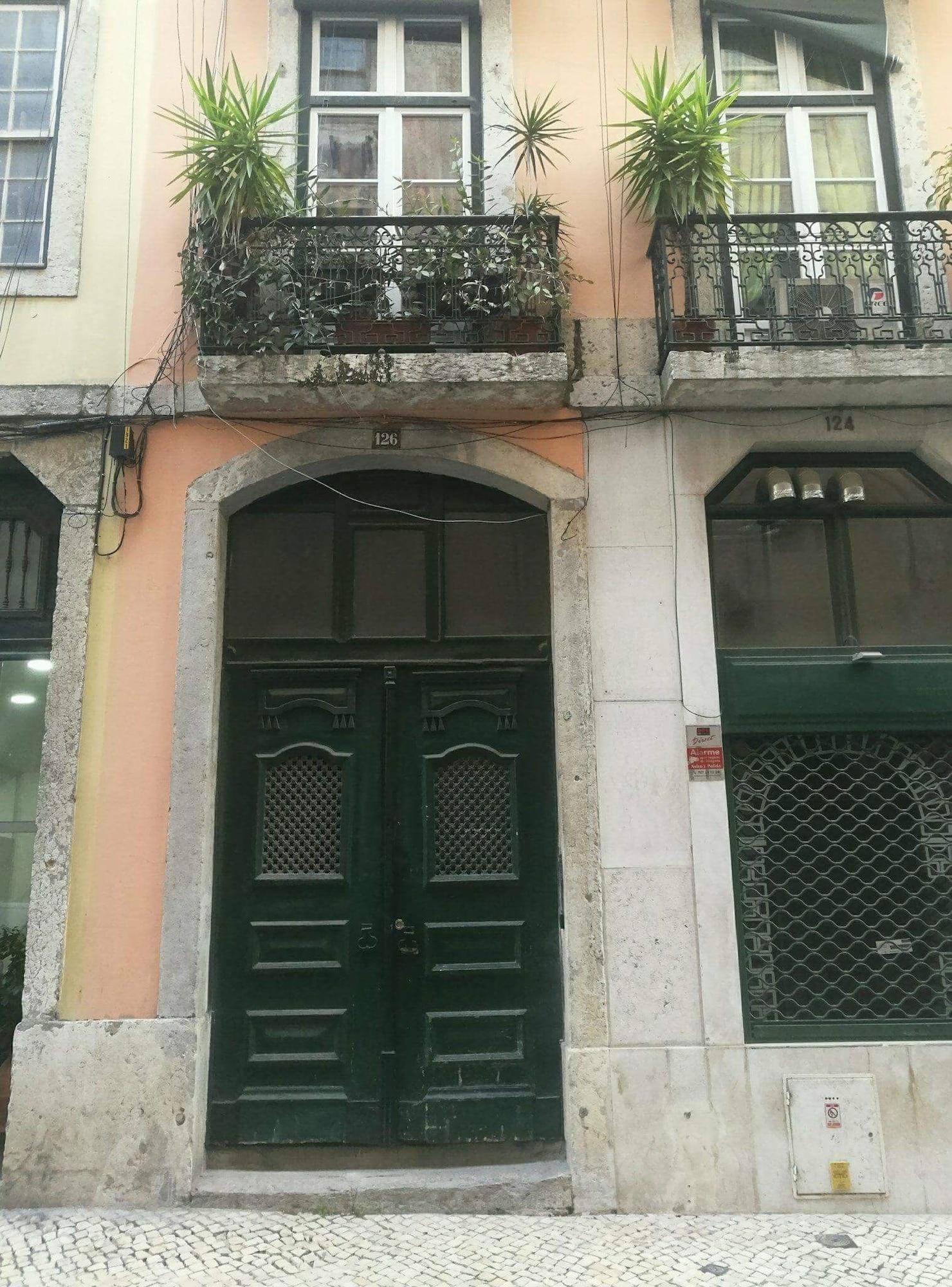 Vista Exterior B in B Lisbon Downtown Suites