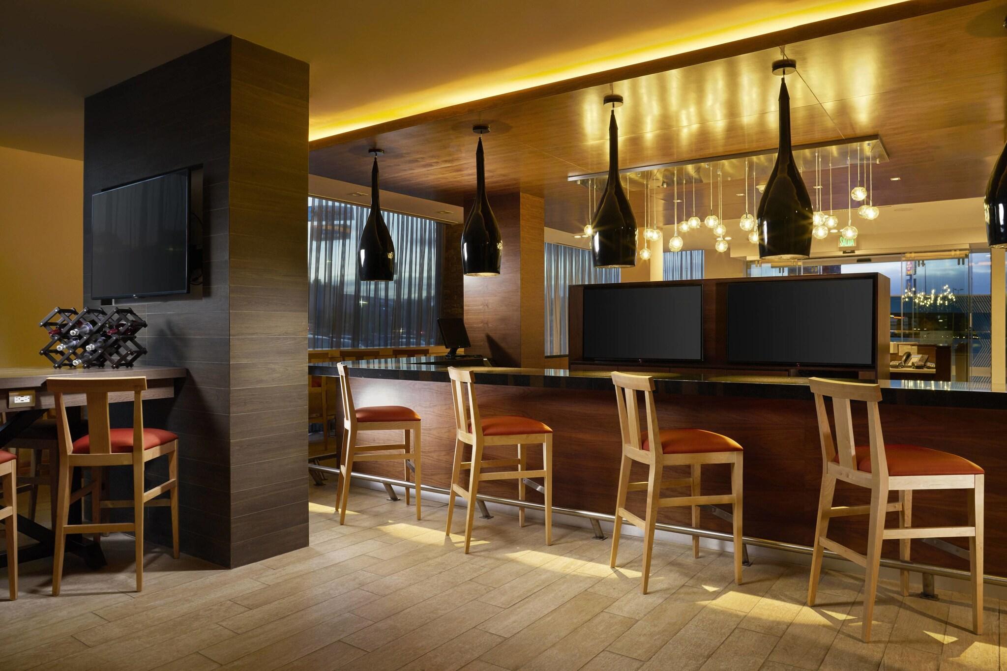 Bar/Salón Fairfield Inn & Suites by Marriott Nogales