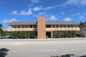 Alojamiento - Curtis Inn & Suites