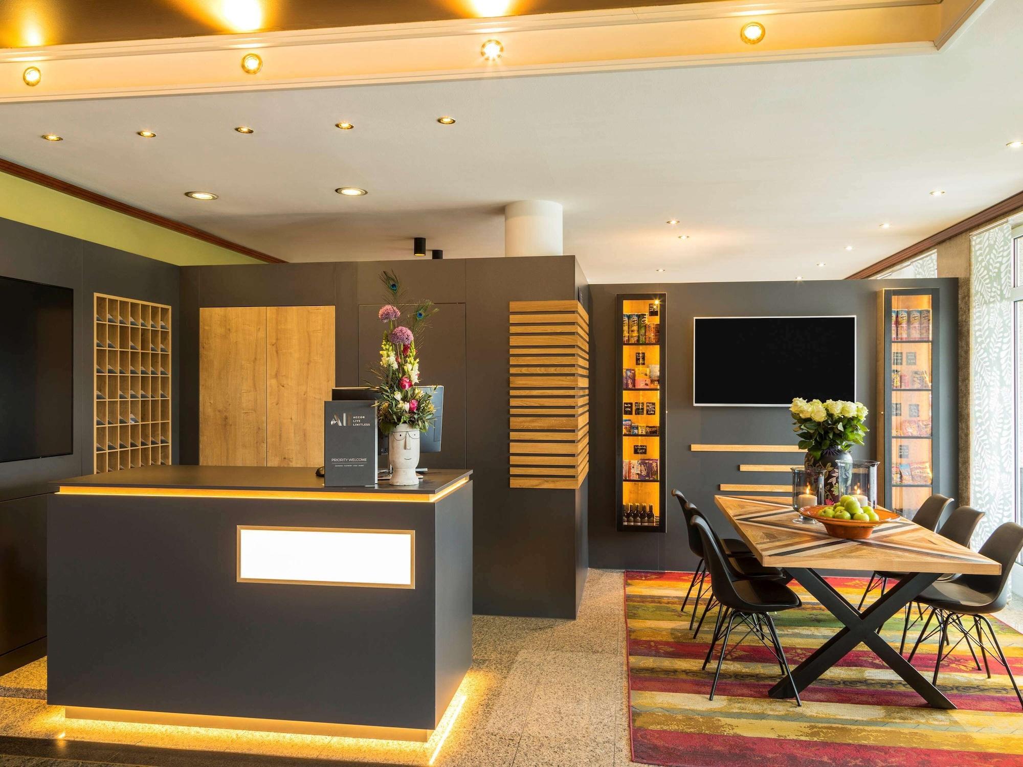Vista Lobby Mercure Hotel Bad Oeynhausen City
