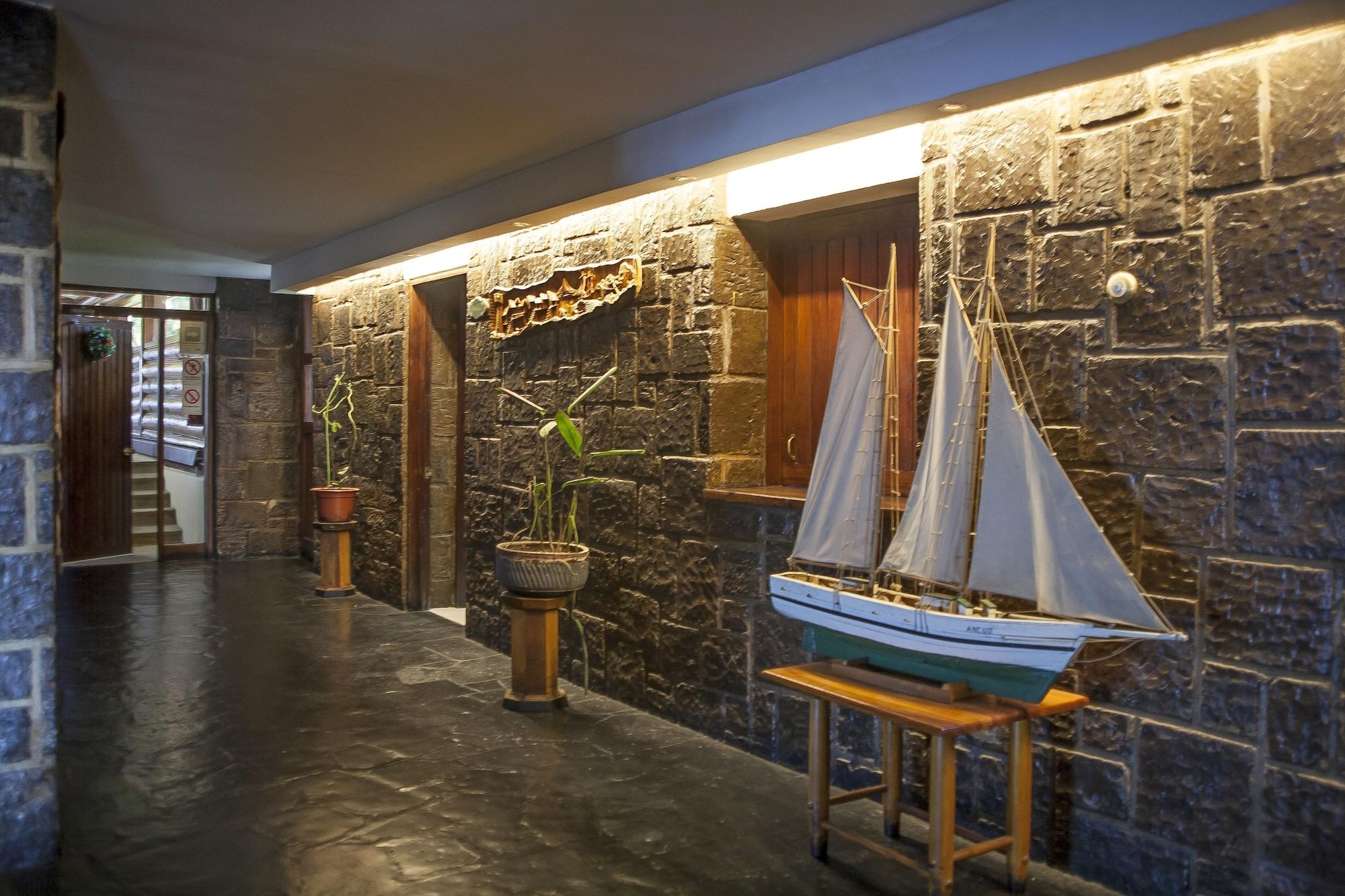 Vista Lobby Hotel Panamericana Ancud