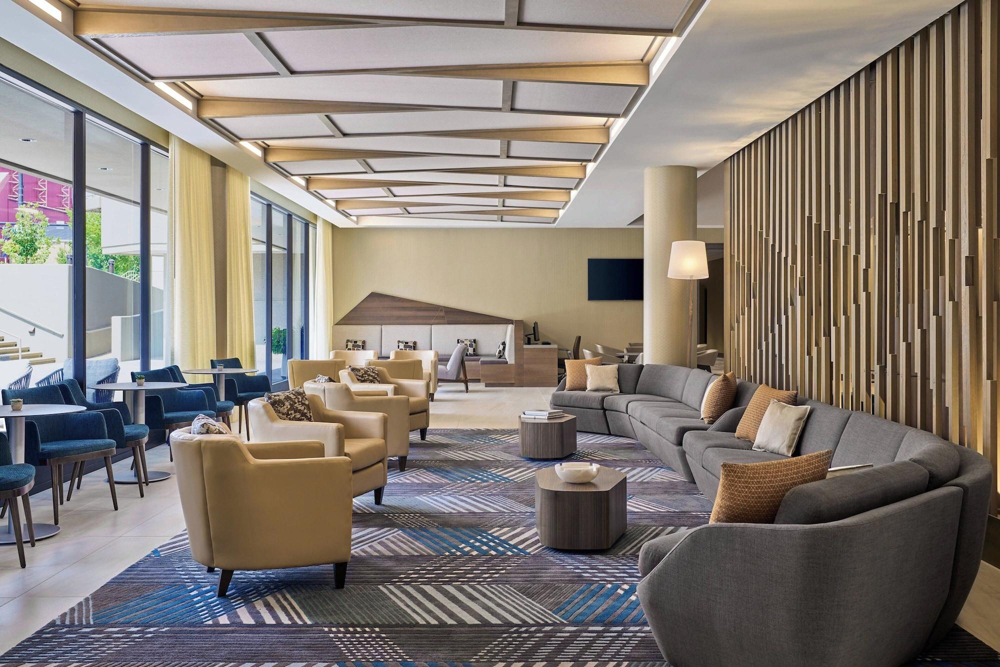 Vista Lobby Delta Hotels by Marriott Ashland Downtown