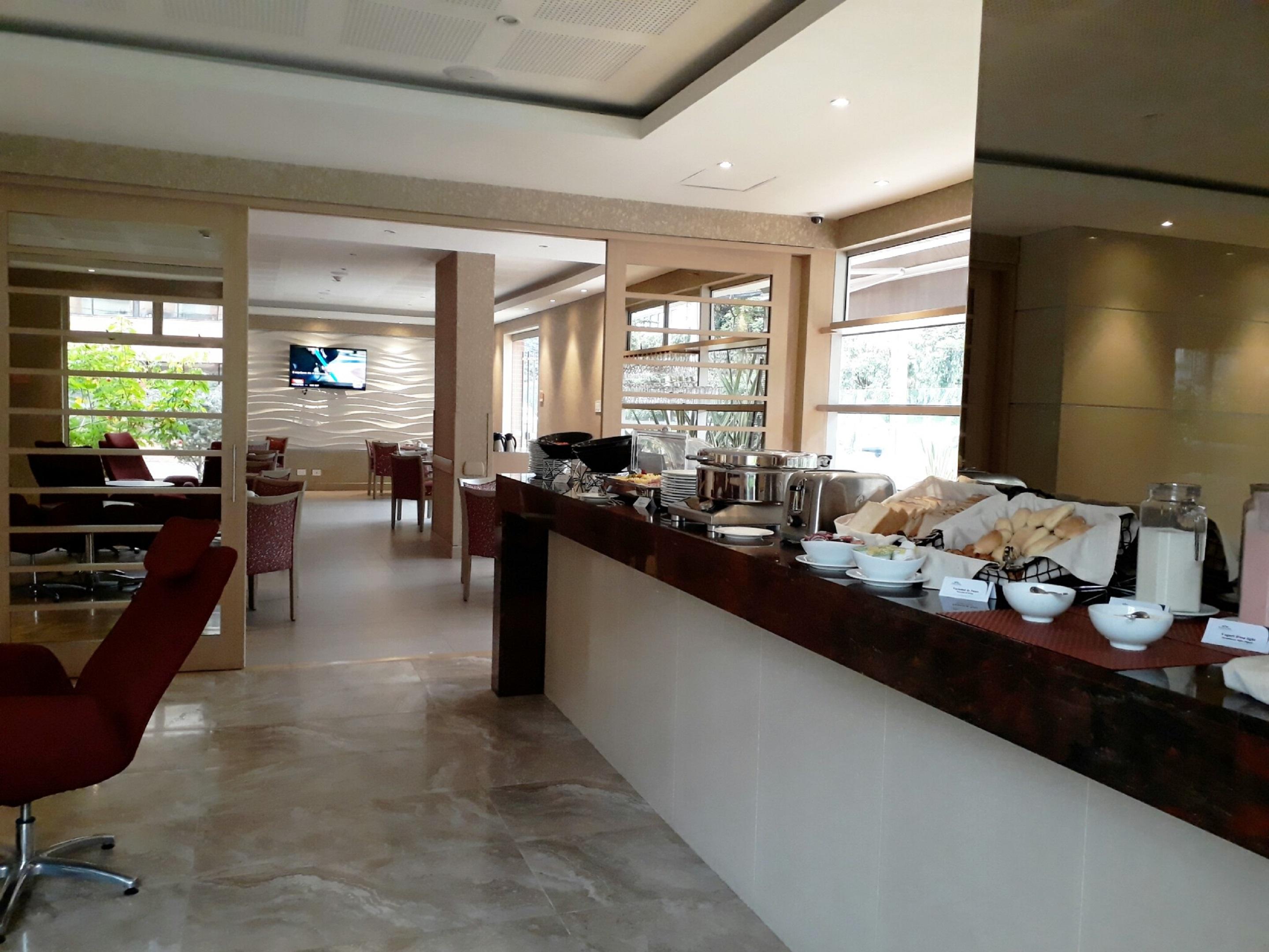Restaurant Hotel Plaza Suites