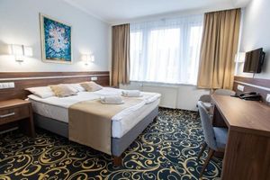 Alojamiento - Hotel Árpád