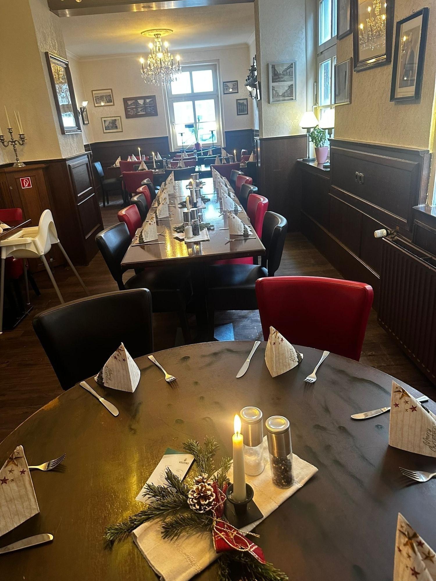 Restaurant Alte Schlosskurve Hotel & Restaurant