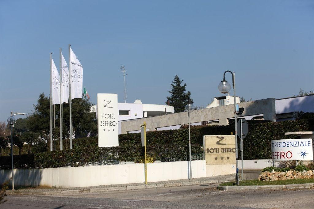 Varios Hotel Zeffiro