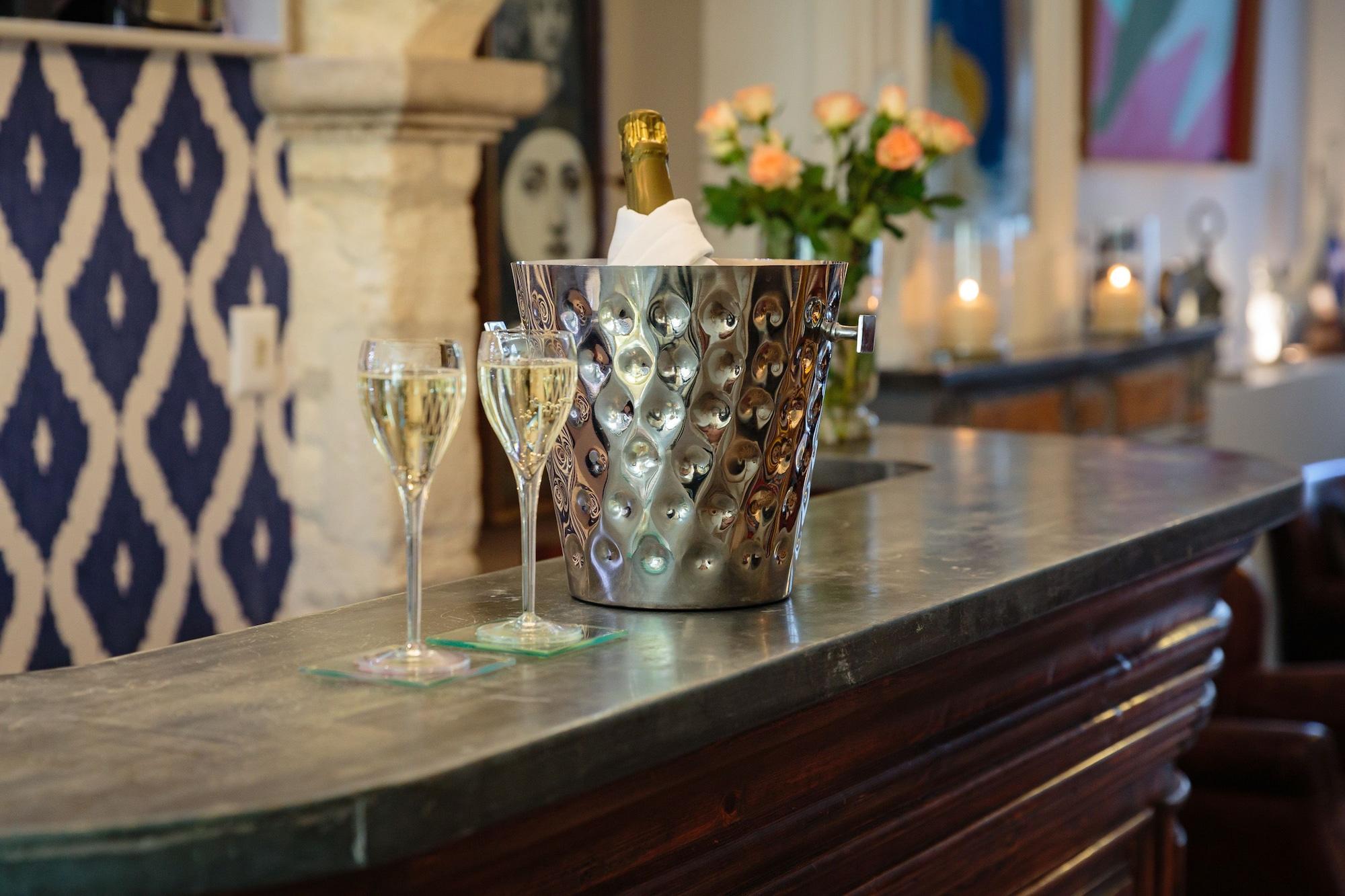 Bar/Salón Hôtel La Suite
