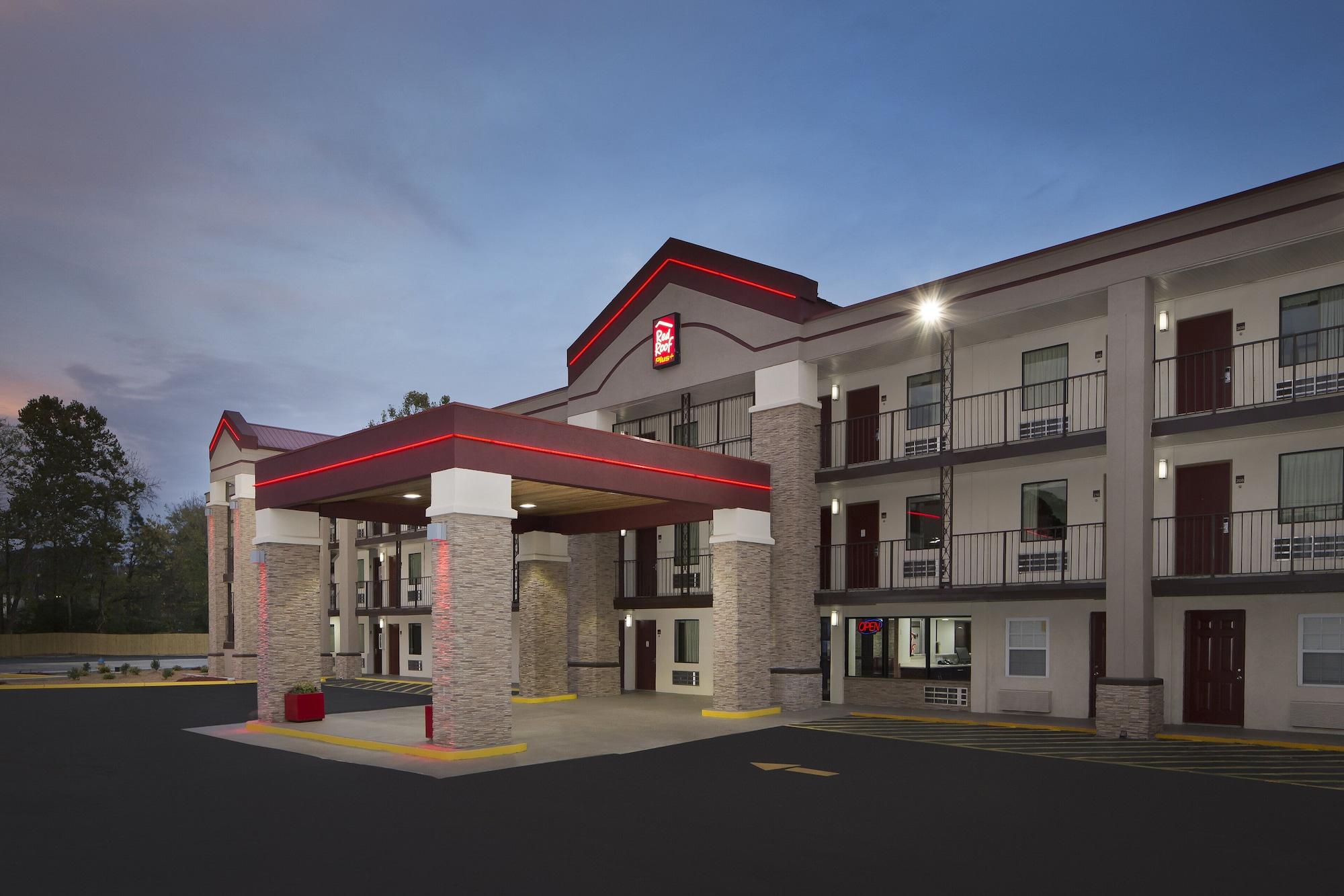 Vista Exterior Red Roof Inn PLUS+ Birmingham East - Irondale/ Airport