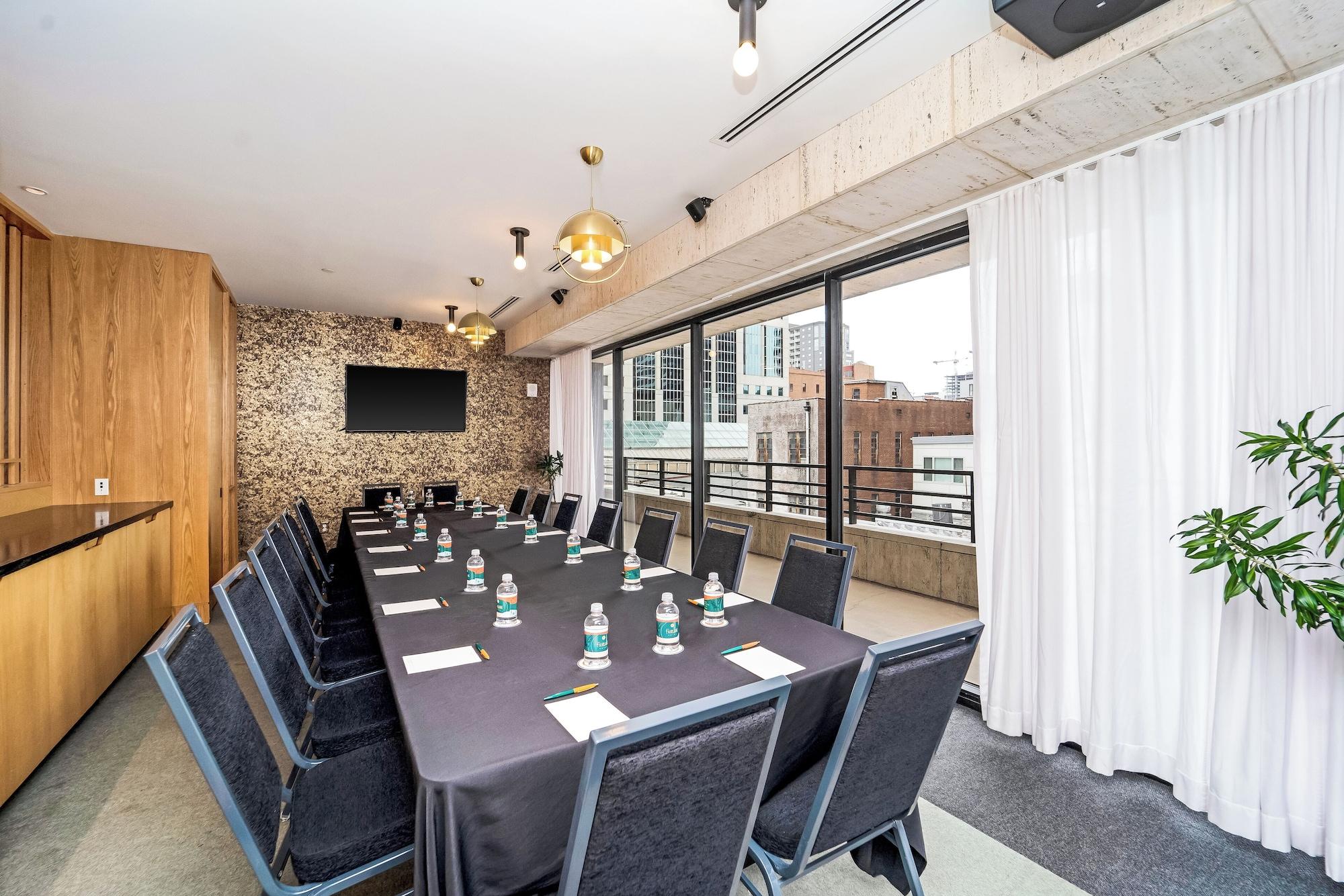 Sala de Reuniones Fairlane Hotel