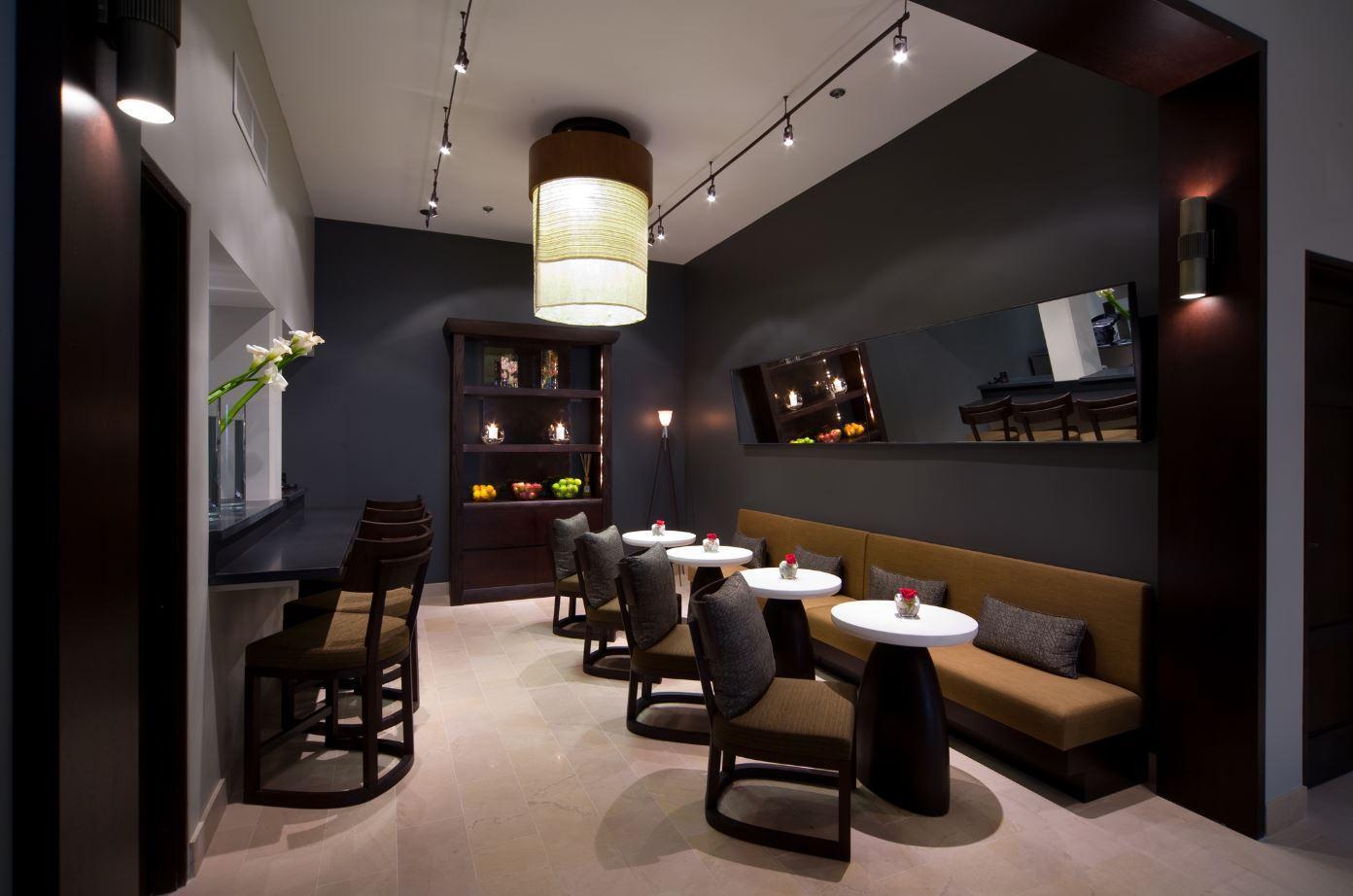 Bar/Salón Hotel Renew