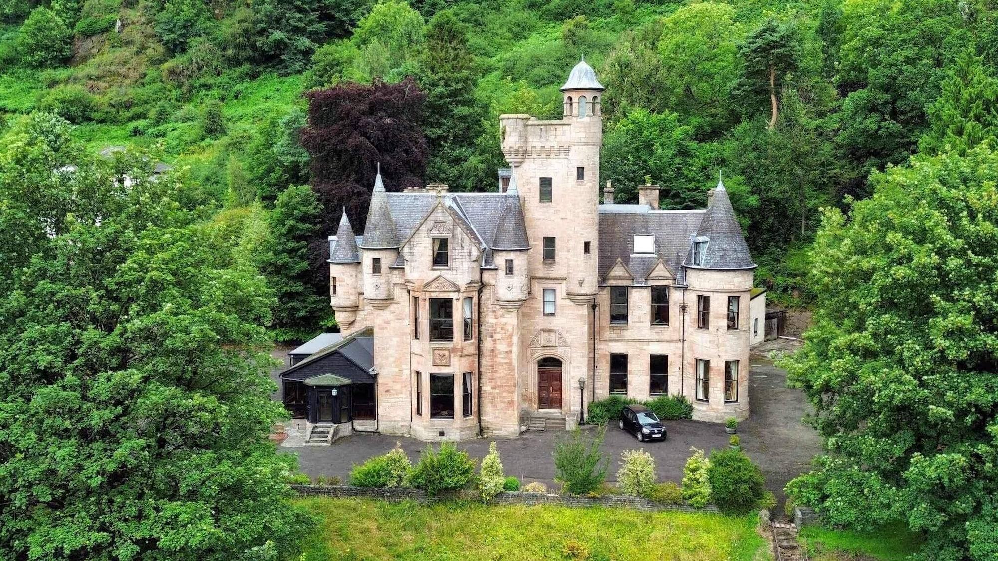 Vista Exterior Broomhall Castle Hotel